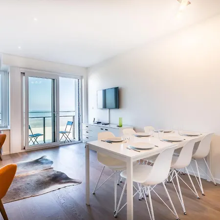 Appartement Winoc 402 Top With Frontal Sea View Directly On The Beach